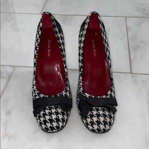 Amanda Smith Houndstooth Heels
